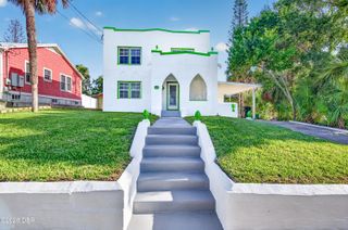 335 Hillside Avenue, Daytona Beach, FL 32118