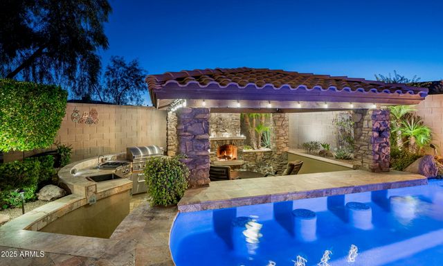 32020 N 20TH Drive, Phoenix, AZ 85085