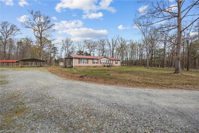 6955 Garrett Store Road, Liberty, NC 27298