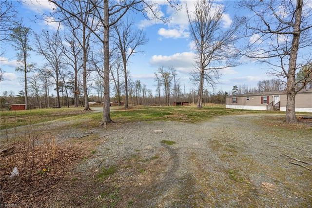 6955 Garrett Store Road, Liberty, NC 27298