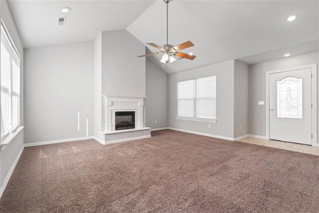 1110 E Courage, Siloam Springs, AR 72761