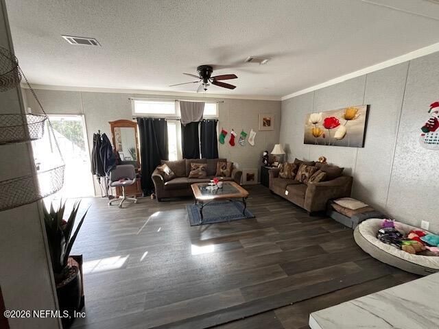 118 LARIAT Drive, Florahome, FL 32140