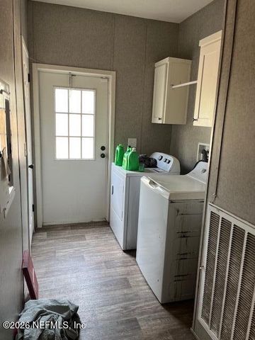 118 LARIAT Drive, Florahome, FL 32140