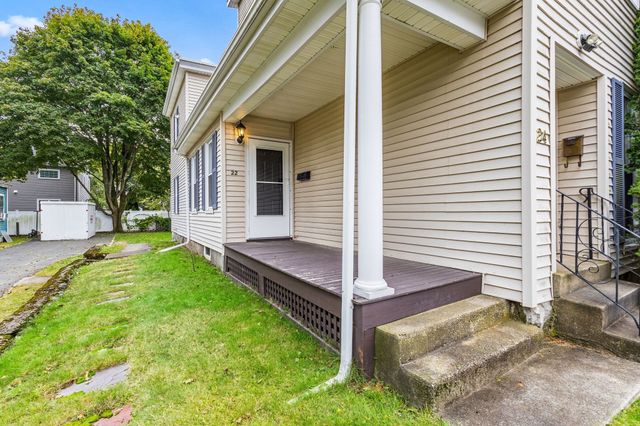 22 Salem St. 1, Winchester, MA 01890
