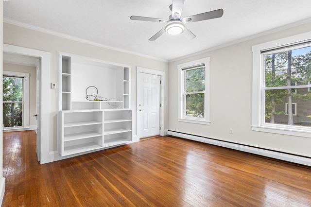 22 Salem St. 1, Winchester, MA 01890