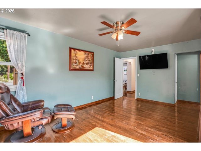 3225 Se 55TH Ave, Portland, OR 97206