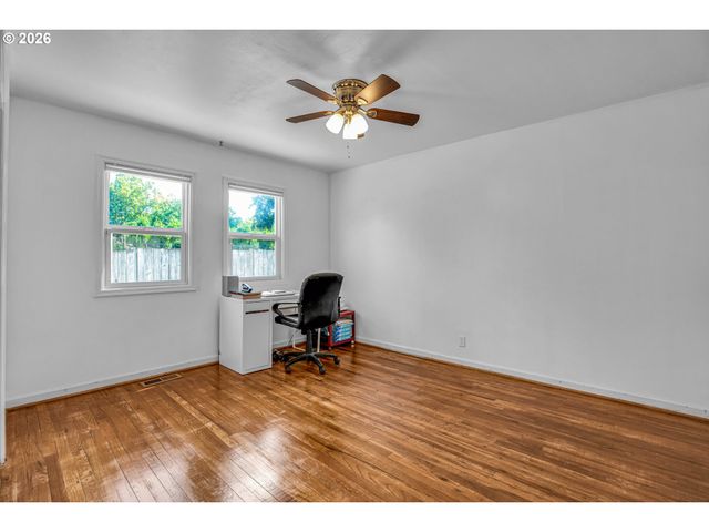 3225 Se 55TH Ave, Portland, OR 97206