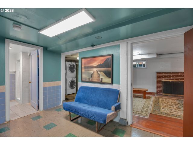 3225 Se 55TH Ave, Portland, OR 97206