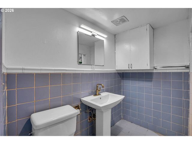 3225 Se 55TH Ave, Portland, OR 97206