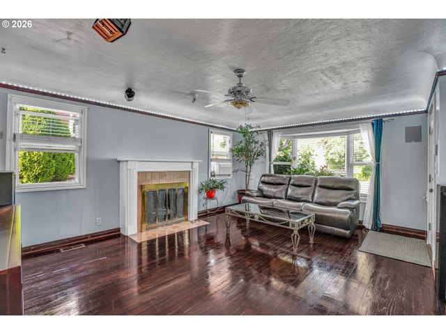 3225 Se 55TH Ave, Portland, OR 97206