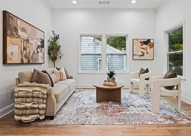 1273 Pine Avenue, East Point, GA 30344