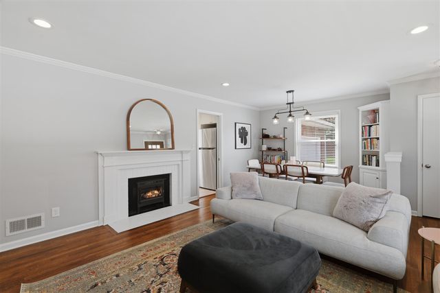 1209 Clague Avenue, Ann Arbor, MI 48103
