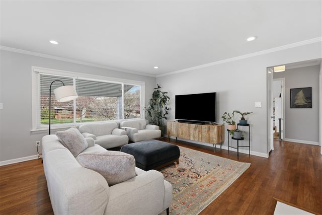 1209 Clague Avenue, Ann Arbor, MI 48103