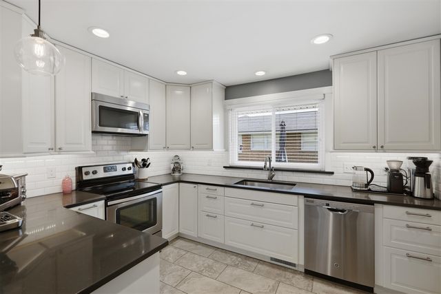 1209 Clague Avenue, Ann Arbor, MI 48103