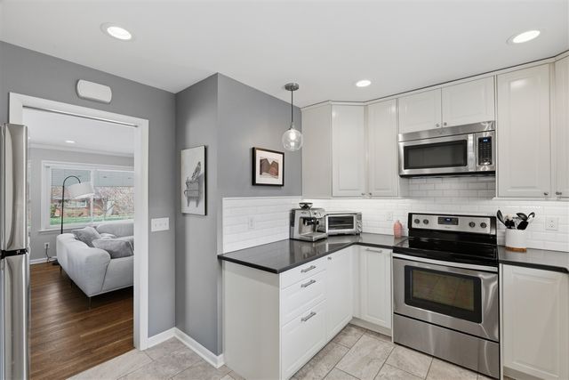1209 Clague Avenue, Ann Arbor, MI 48103