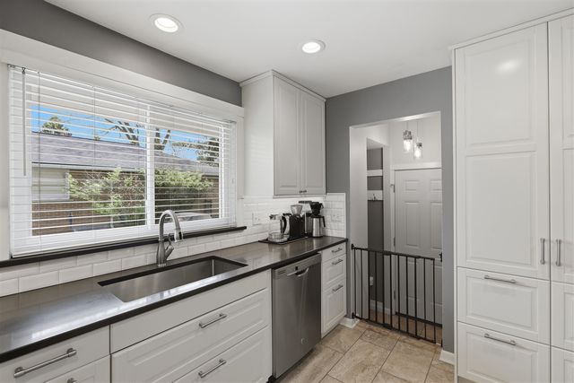 1209 Clague Avenue, Ann Arbor, MI 48103