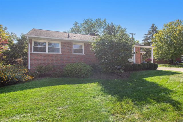 1209 Clague Avenue, Ann Arbor, MI 48103