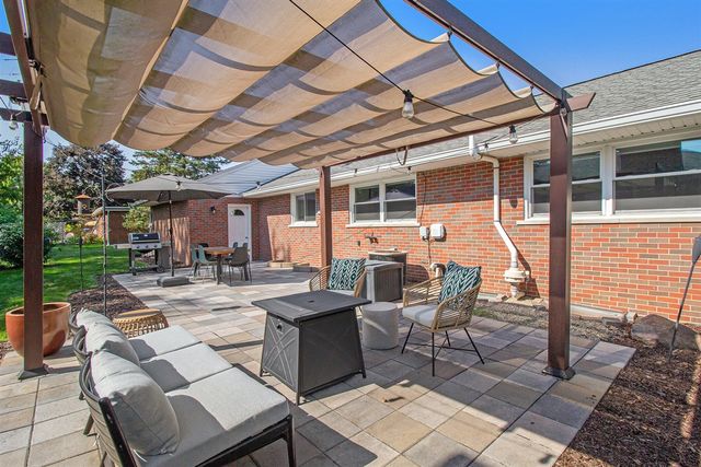 1209 Clague Avenue, Ann Arbor, MI 48103