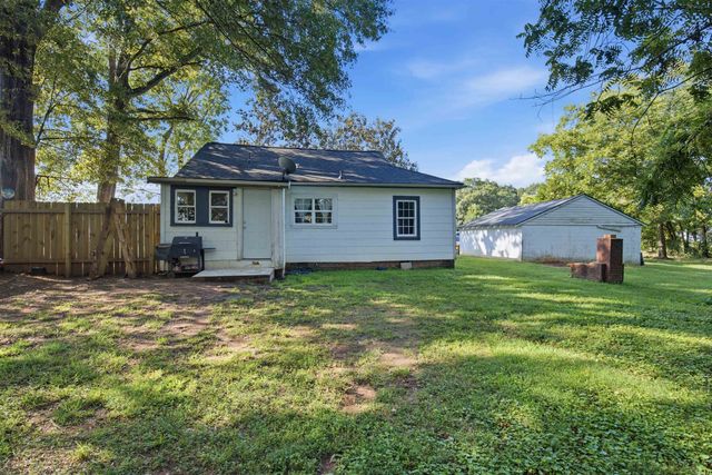 126 Phillips Drive, Forest City, NC 28043