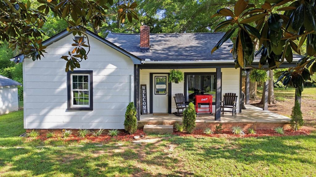 126 Phillips Drive, Forest City, NC 28043