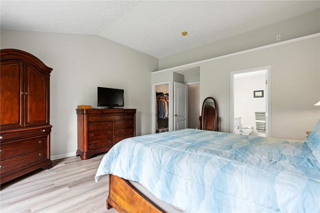 4199 Old Osprey Circle, Miamisburg, OH 45342