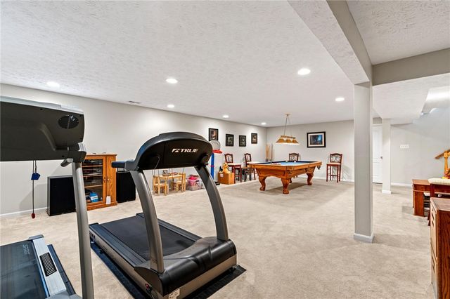4199 Old Osprey Circle, Miamisburg, OH 45342