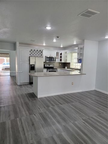 3333 SW 156th Ct 0, Miami, FL 33185