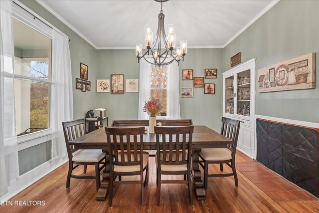 804 Lake City Hwy, Clinton, TN 37716