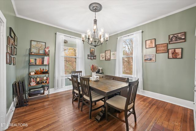 804 Lake City Hwy, Clinton, TN 37716