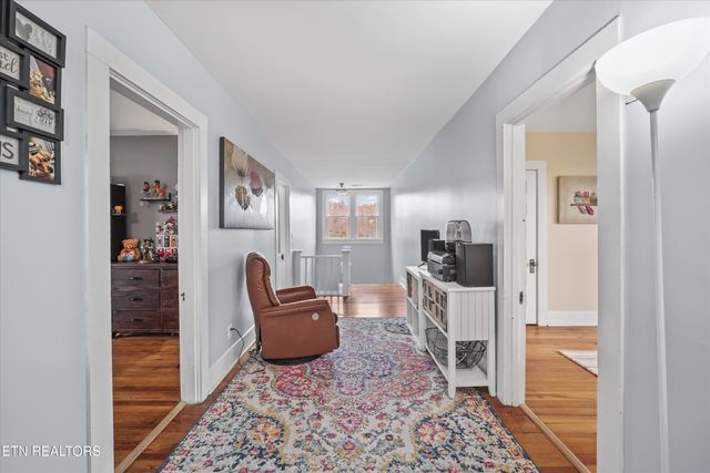 804 Lake City Hwy, Clinton, TN 37716