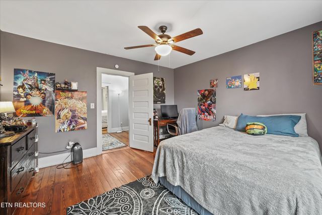 804 Lake City Hwy, Clinton, TN 37716