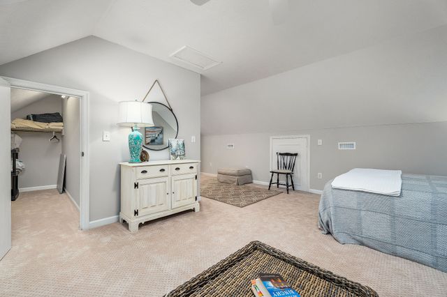 375 Winter Park Cir, Smithville, TN 37166