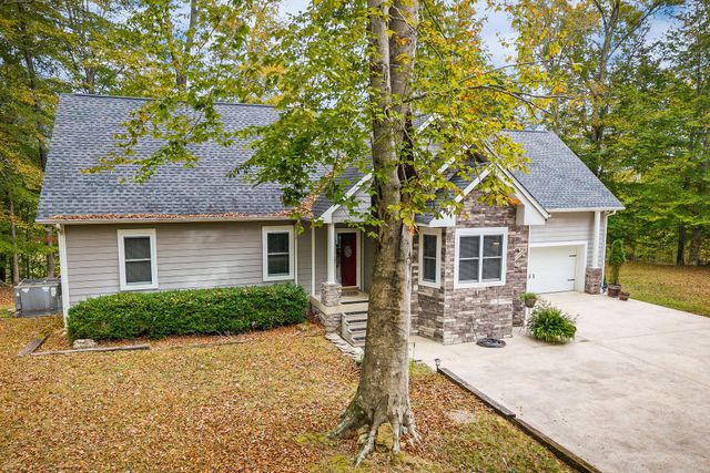 375 Winter Park Cir, Smithville, TN 37166