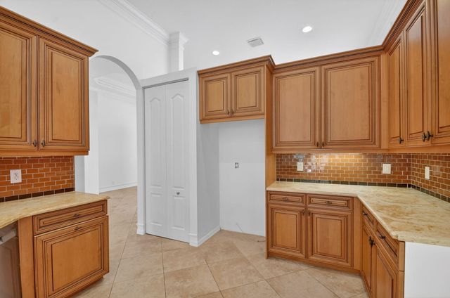 7200 Veneto Drive, Boynton Beach, FL 33437