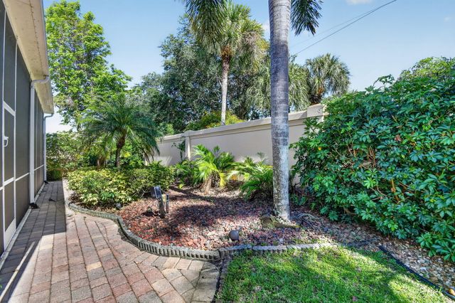 7200 Veneto Drive, Boynton Beach, FL 33437