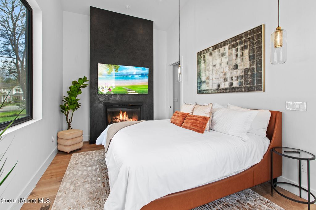 301 S 17TH ST, Coeur d'Alene, ID 83814 photo 16