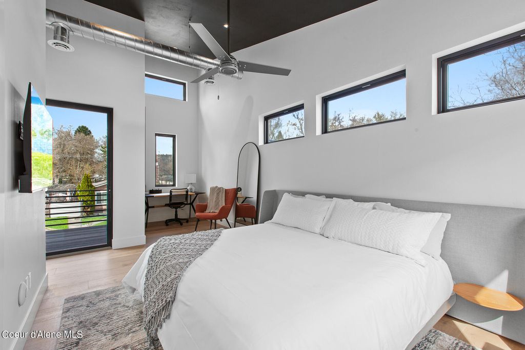 301 S 17TH ST, Coeur d'Alene, ID 83814 photo 35