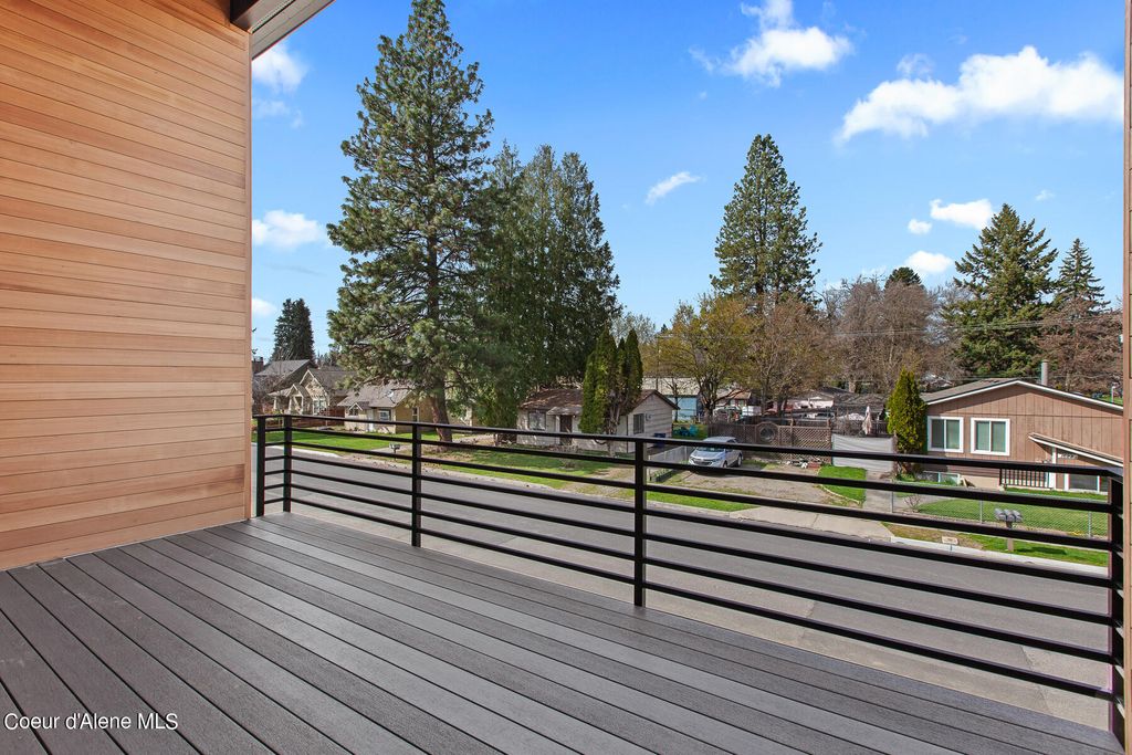 301 S 17TH ST, Coeur d'Alene, ID 83814 photo 37