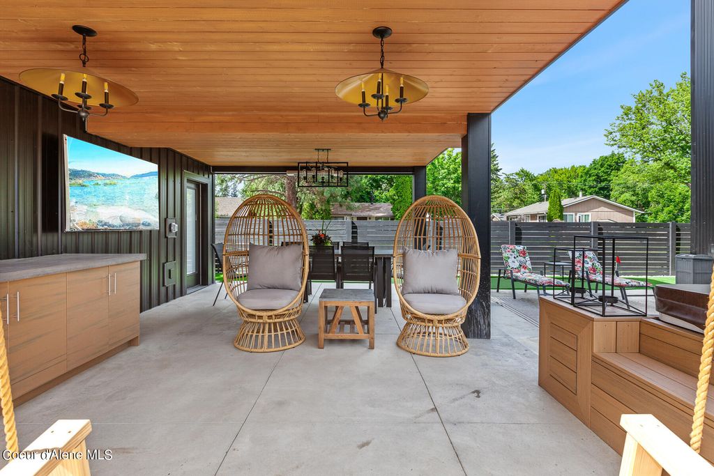 301 S 17TH ST, Coeur d'Alene, ID 83814 photo 59