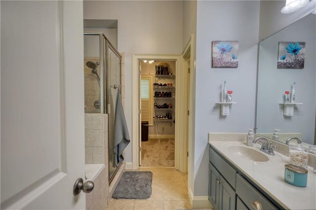 10 Nicklaus Circle, Social Circle, GA 30025