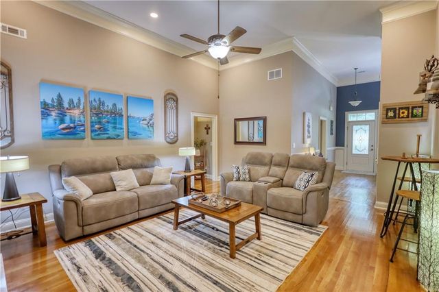 10 Nicklaus Circle, Social Circle, GA 30025