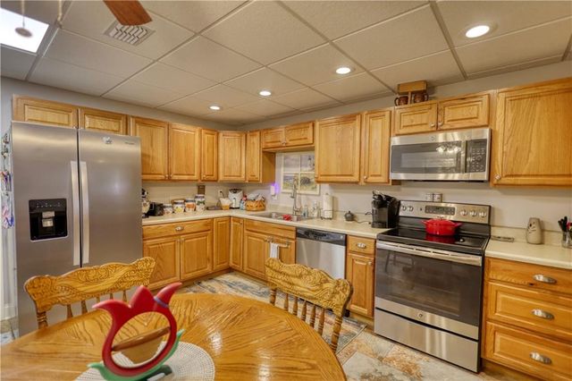 10 Nicklaus Circle, Social Circle, GA 30025