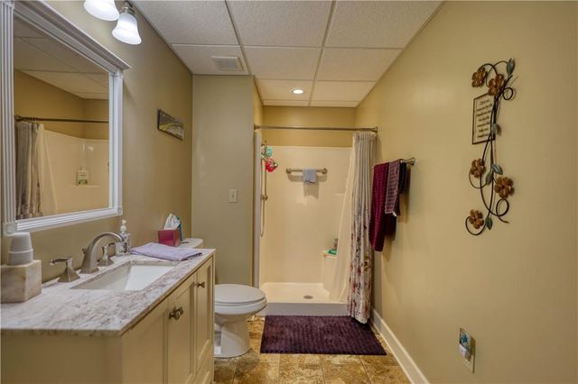 10 Nicklaus Circle, Social Circle, GA 30025