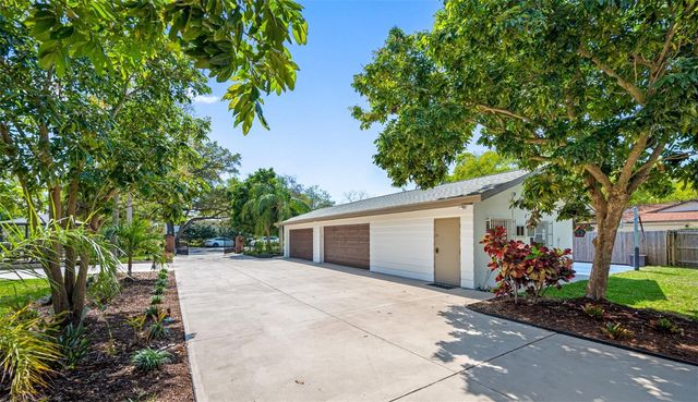 10852 131ST STREET N, Largo, FL 33774