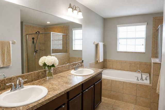 3244 BERWICK LANE, Lakeland, FL 33810
