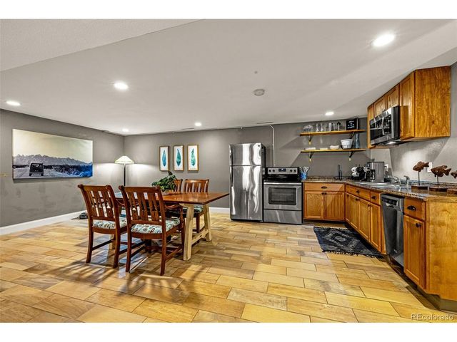 2116 Woodburn, Colorado Springs, CO 80906