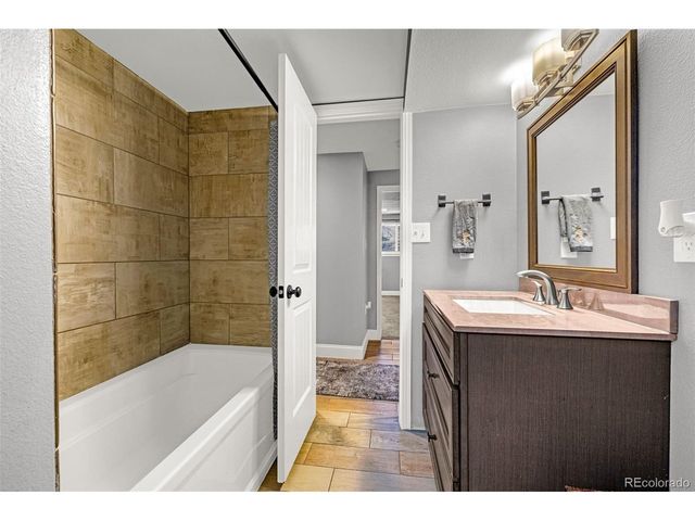 2116 Woodburn, Colorado Springs, CO 80906