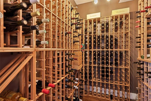 3101 162nd Street, Urbandale, IA 50323