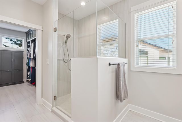 3101 162nd Street, Urbandale, IA 50323