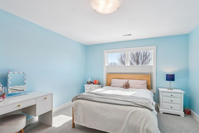 3101 162nd Street, Urbandale, IA 50323